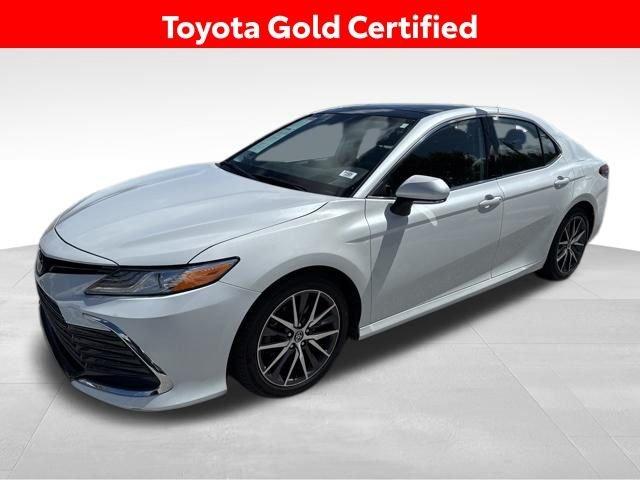 Toyota Camry Xle Fwd 4D Sedan - Thumbnail 10