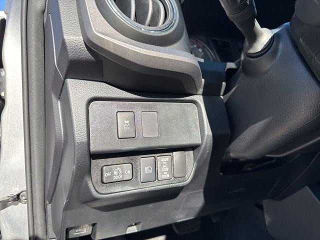 Toyota Tacoma Trd Off-Road 4Wd Double Cab - Thumbnail 17