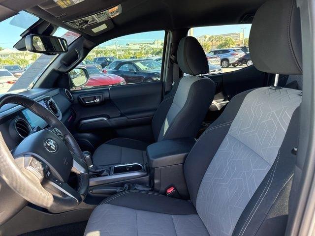 Toyota Tacoma Trd Off-Road 4Wd Double Cab - Thumbnail 14