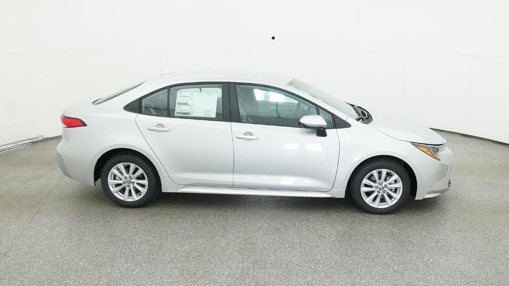 Toyota Corolla Le - Thumbnail 17