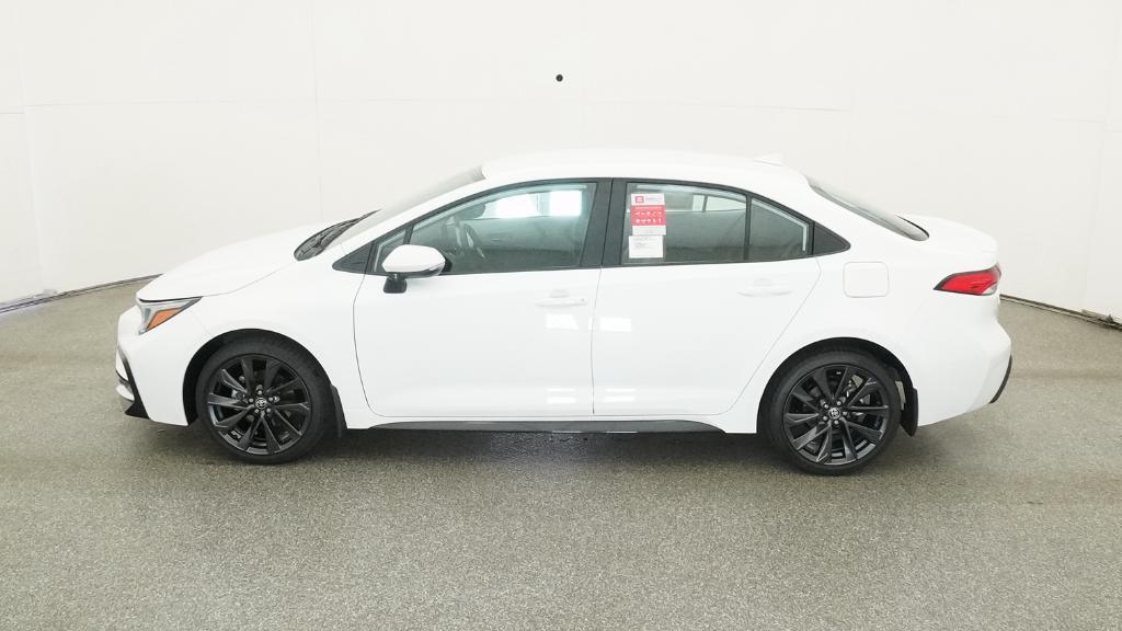 Toyota Corolla Se - Thumbnail 16