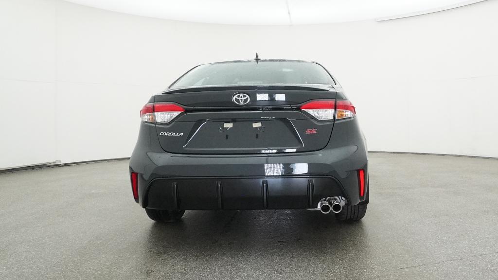 Toyota Corolla Se - Thumbnail 5