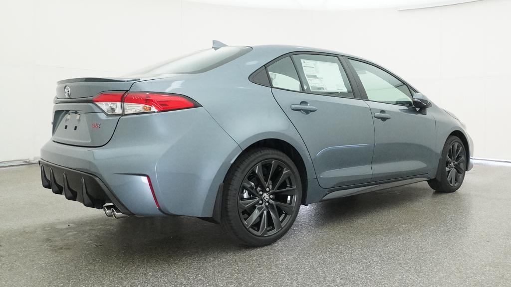 Toyota Corolla Se - Thumbnail 4