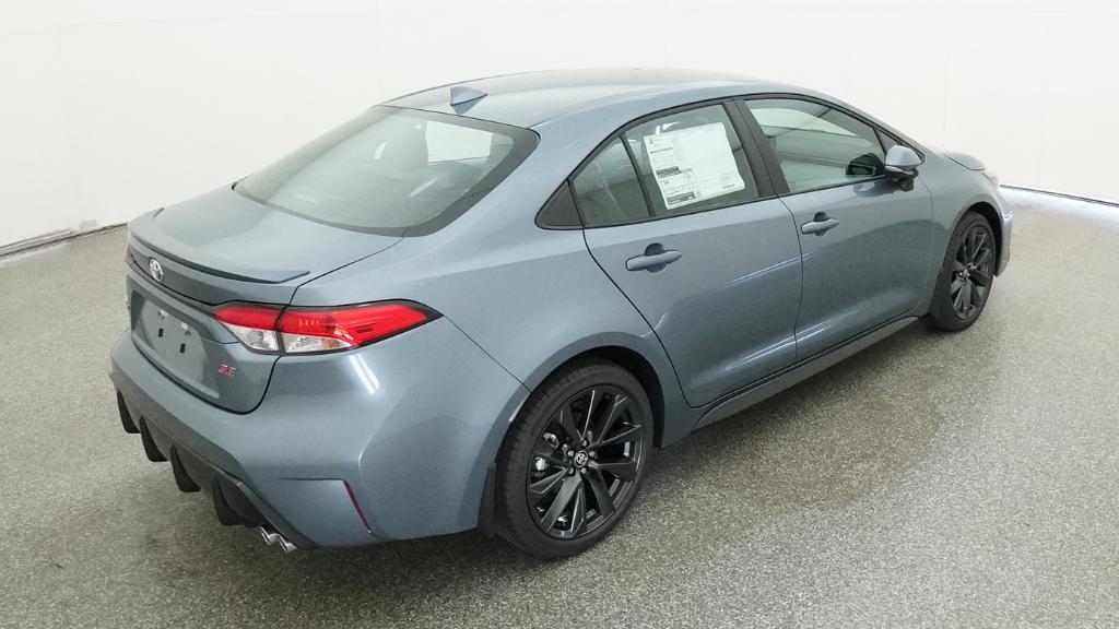 Toyota Corolla Se - Thumbnail 8