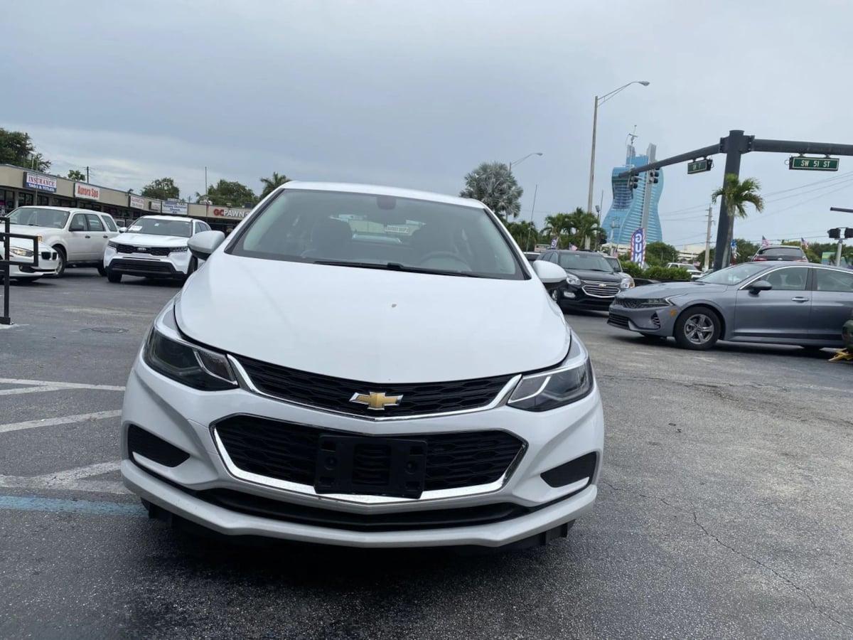 Chevrolet Cruze Lt - Thumbnail 3