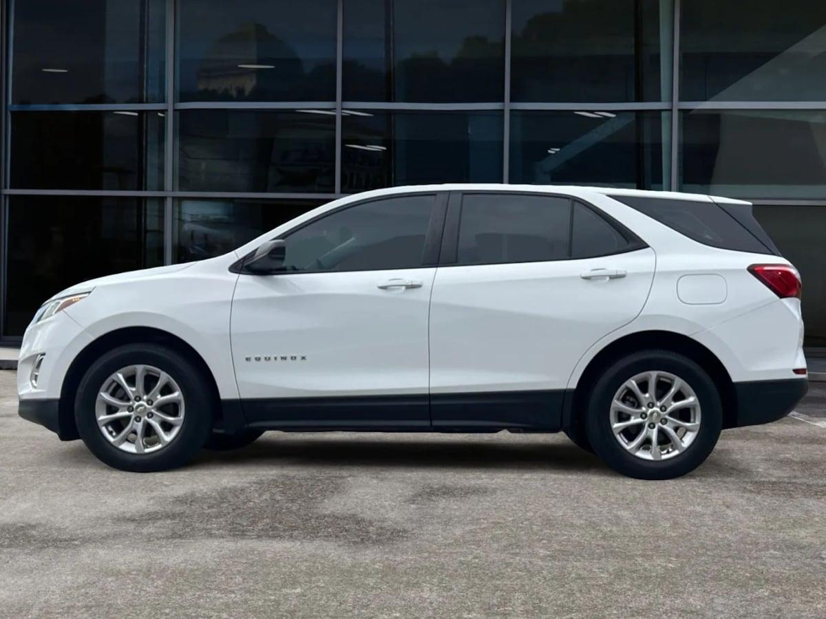 Chevrolet Equinox Ls - Thumbnail 4