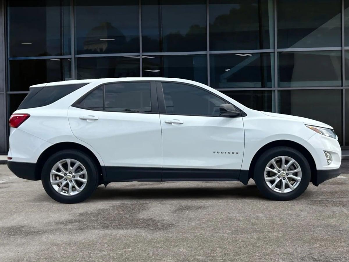 Chevrolet Equinox Ls - Thumbnail 8
