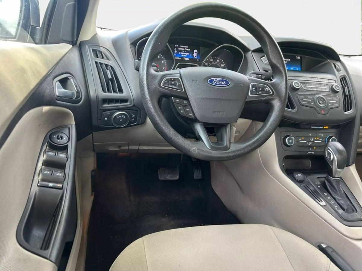 Ford Focus Se - Thumbnail 11