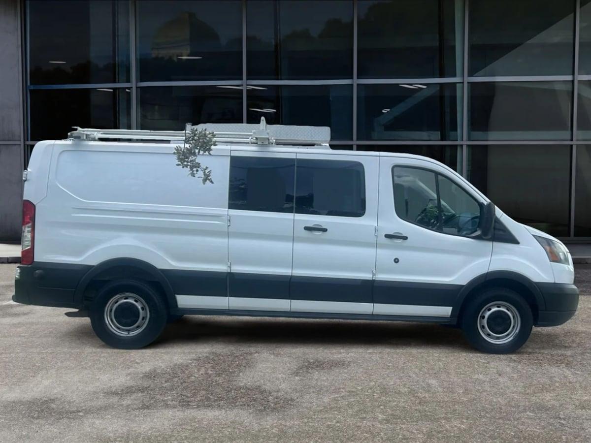 Ford Transit Cargo Van - Thumbnail 8