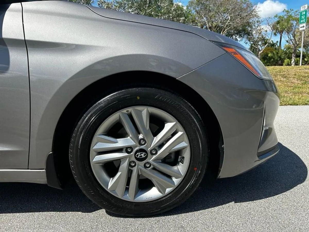 Hyundai Elantra Sel - Thumbnail 15