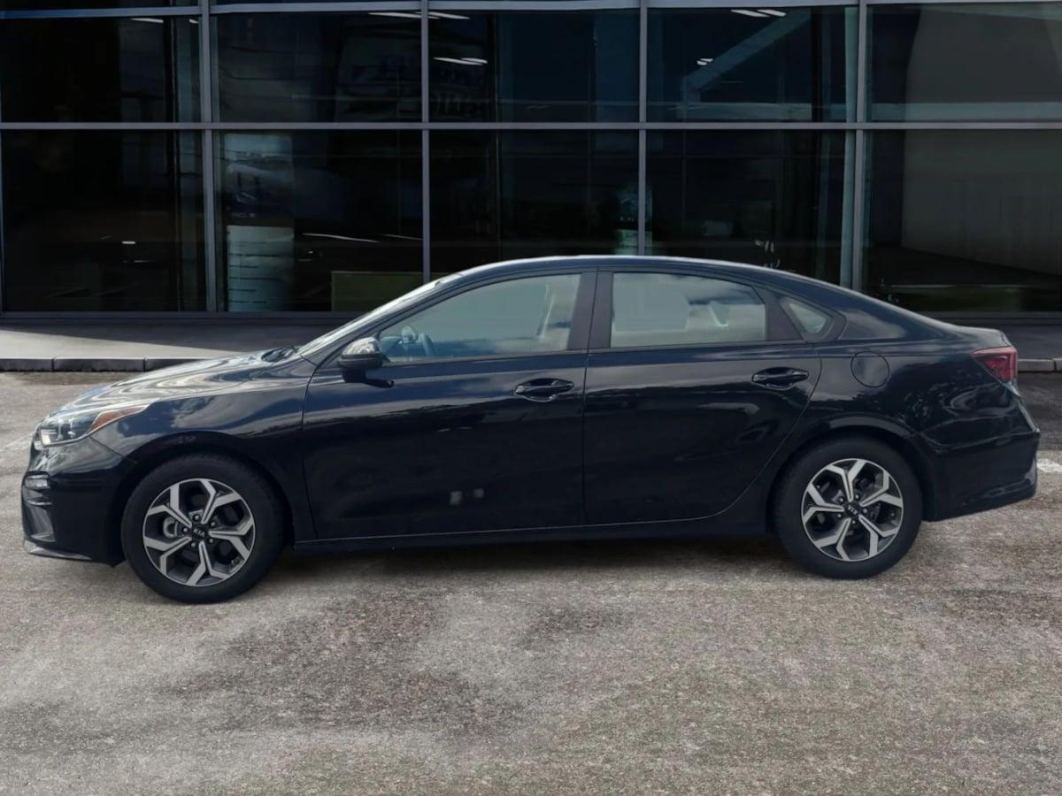 Kia Forte Lxs - Thumbnail 4