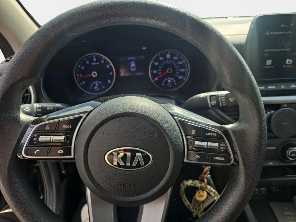 Kia Forte Lxs - Thumbnail 13