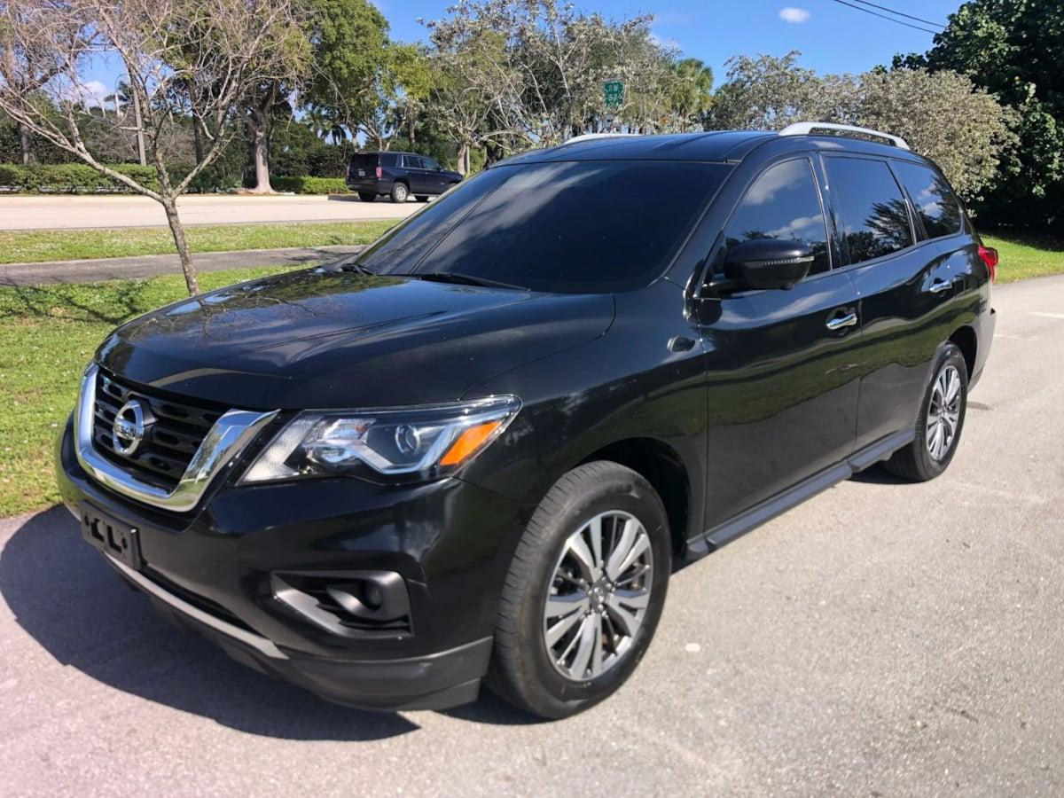 Nissan Pathfinder Sl - Thumbnail 4