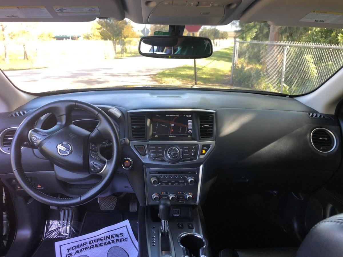 Nissan Pathfinder Sl - Thumbnail 14