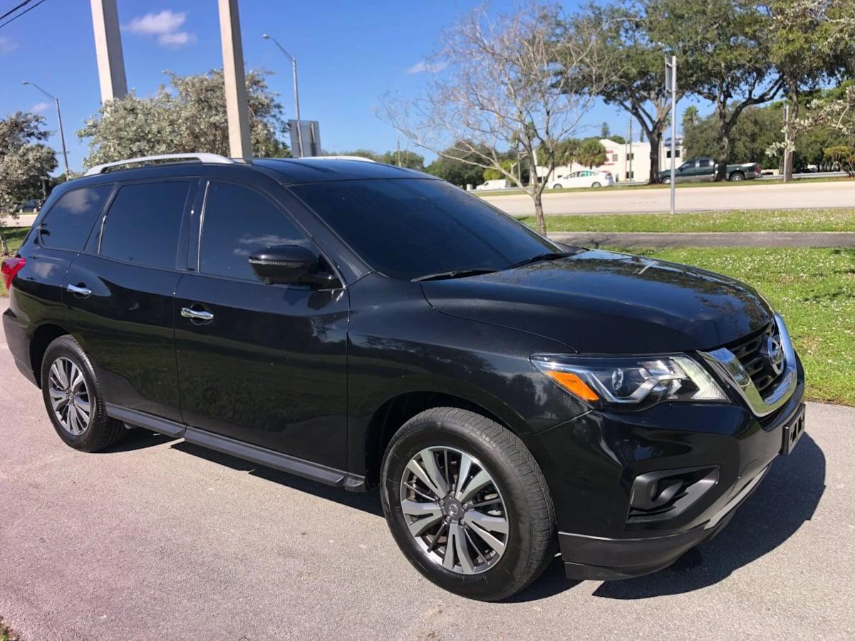 Nissan Pathfinder Sl - Thumbnail 2