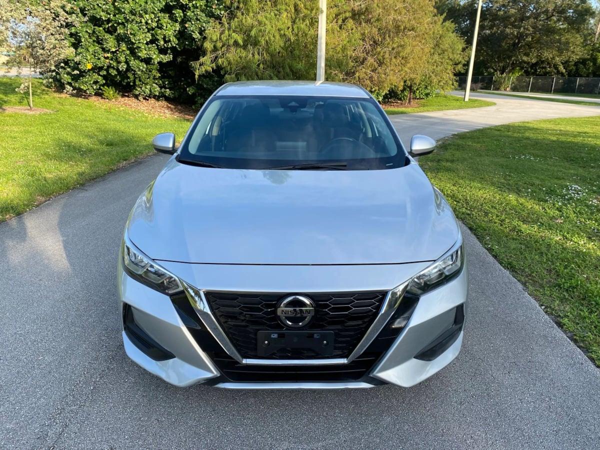 Nissan Sentra Sv - Thumbnail 3