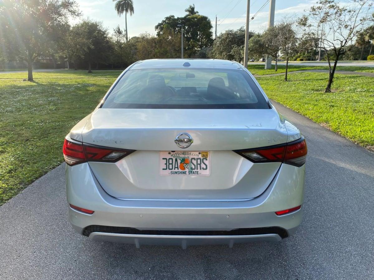 Nissan Sentra Sv - Thumbnail 6