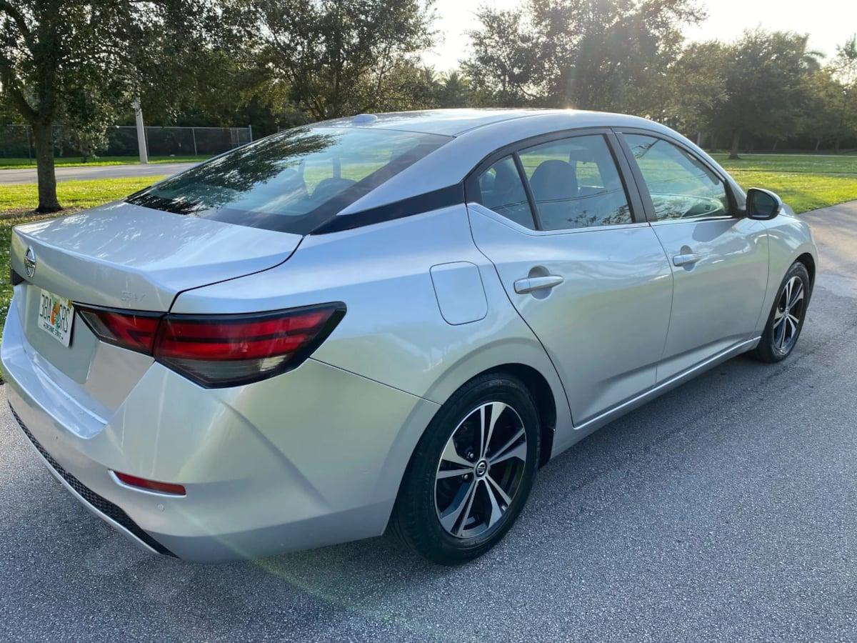 Nissan Sentra Sv - Thumbnail 7