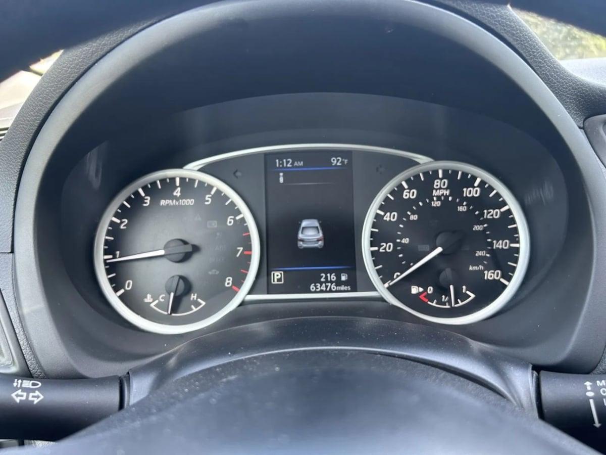 Nissan Sentra S - Thumbnail 10