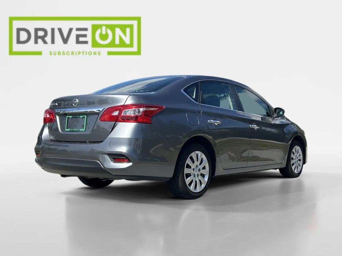 Nissan Sentra S - Thumbnail 8