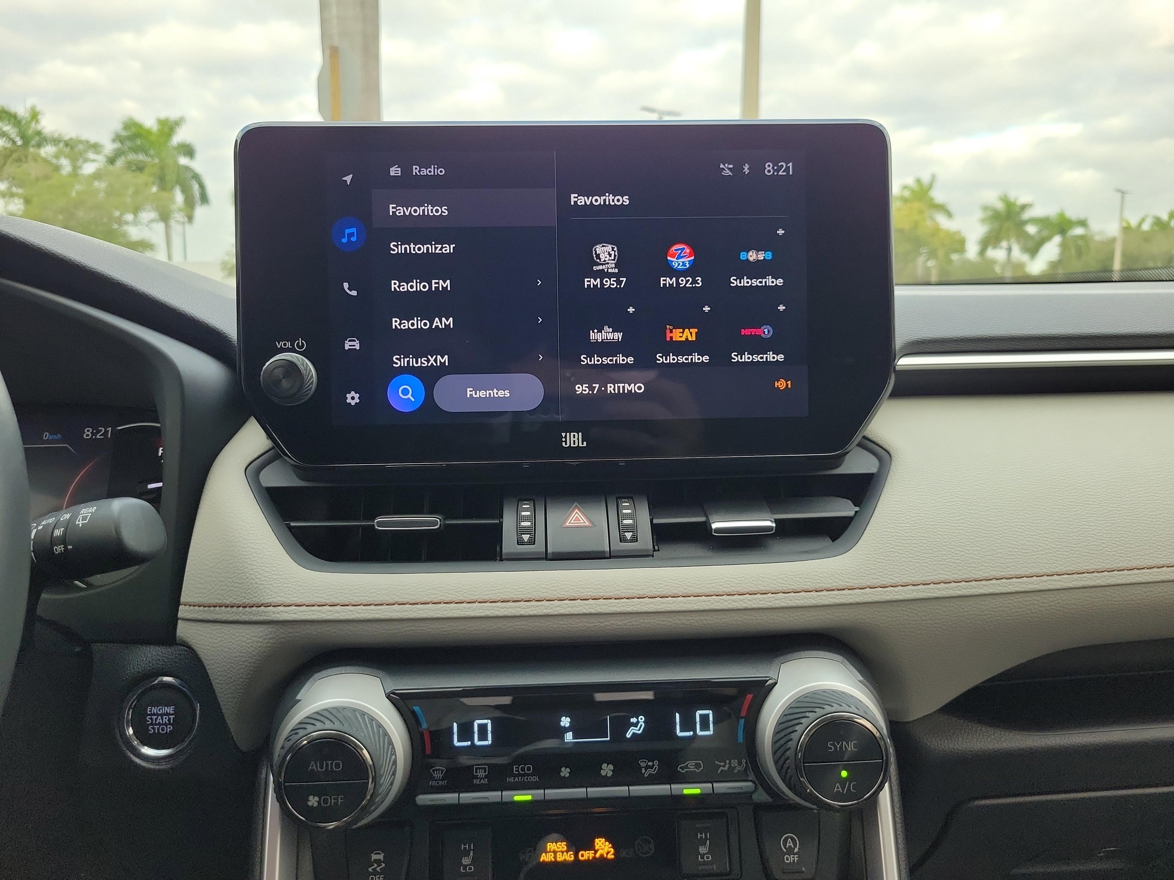 Toyota Rav4 Xle Premium Awd - Thumbnail 20