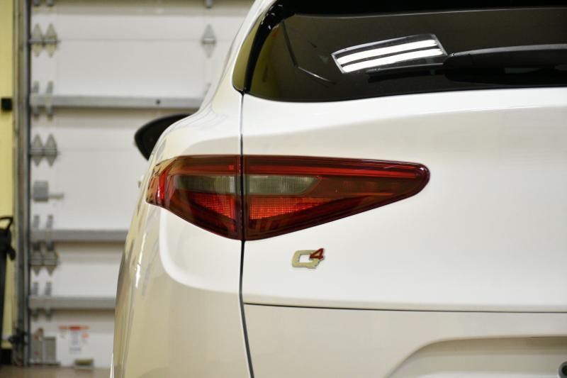 Alfa Romeo Stelvioveloce Awd - Thumbnail 12