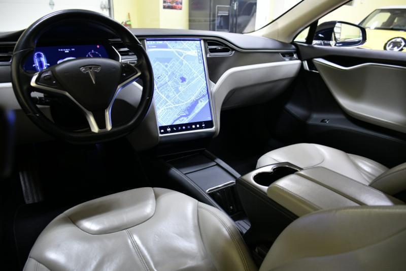 Tesla Model Sp85D - Thumbnail 17