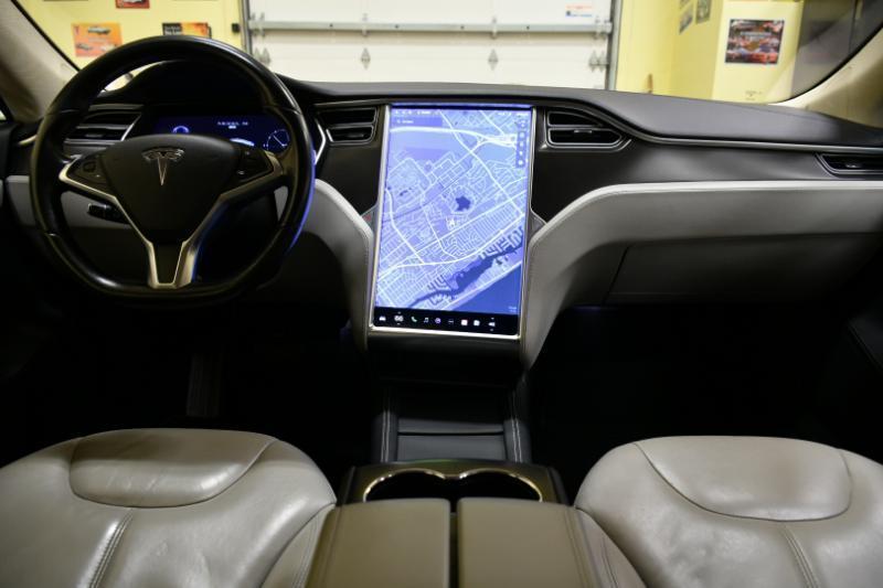 Tesla Model Sp85D - Thumbnail 20