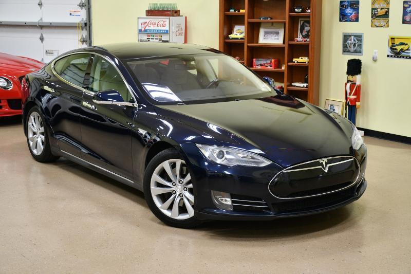 Tesla Model Sp85D - Thumbnail 2