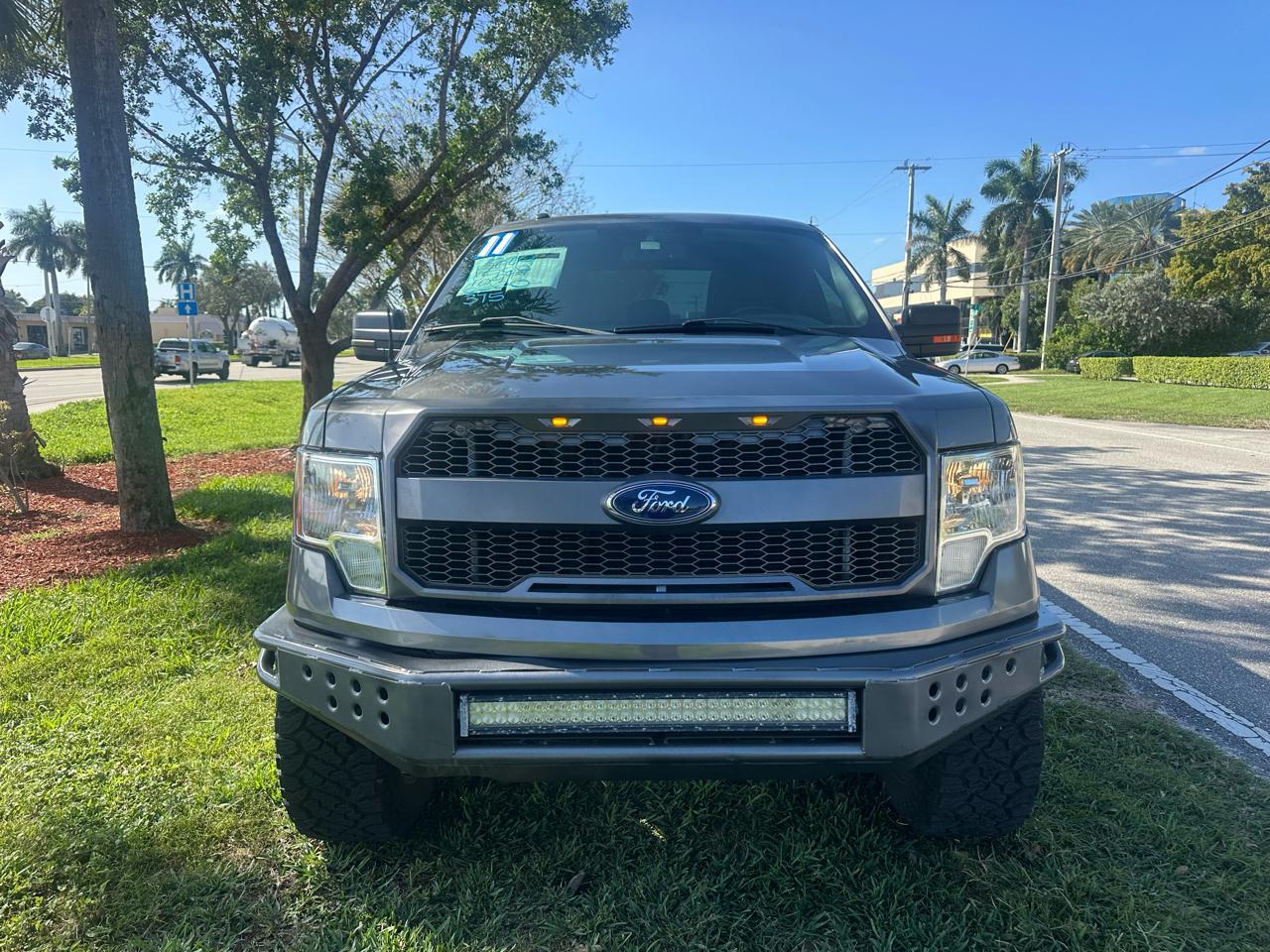 Ford F-1502Wd Supercab 145" Stx - Thumbnail 2