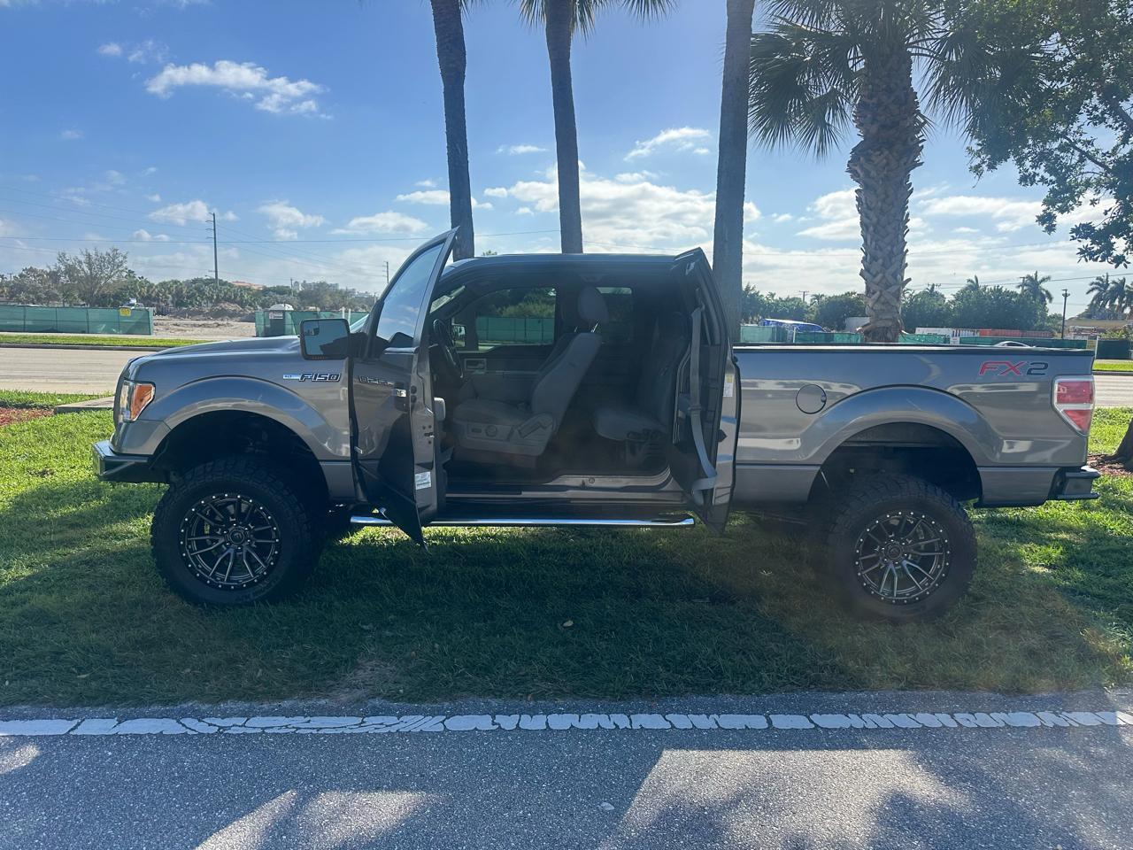 Ford F-1502Wd Supercab 145" Stx - Thumbnail 9