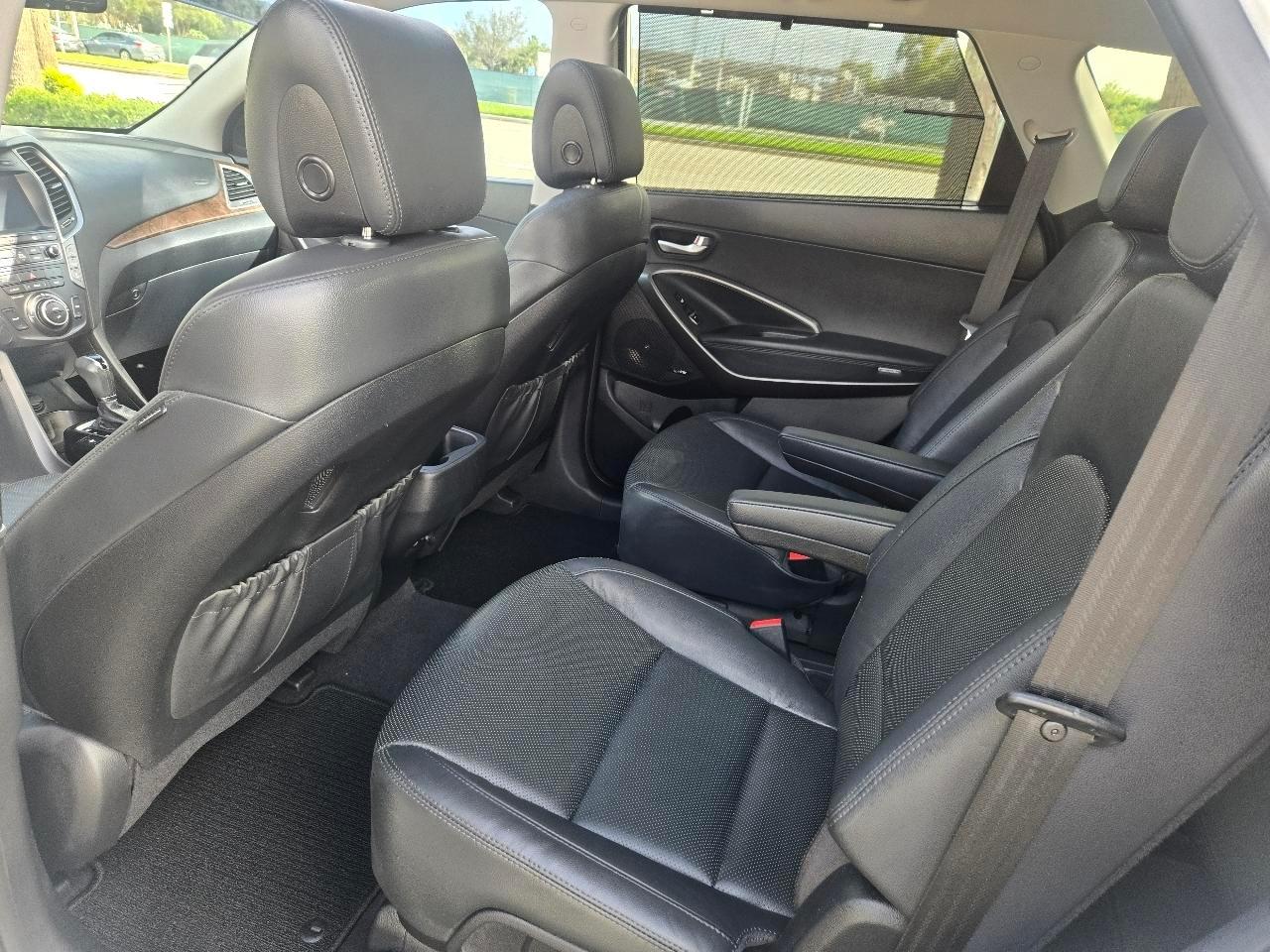 Hyundai Santa Feultimate Awd - Thumbnail 13