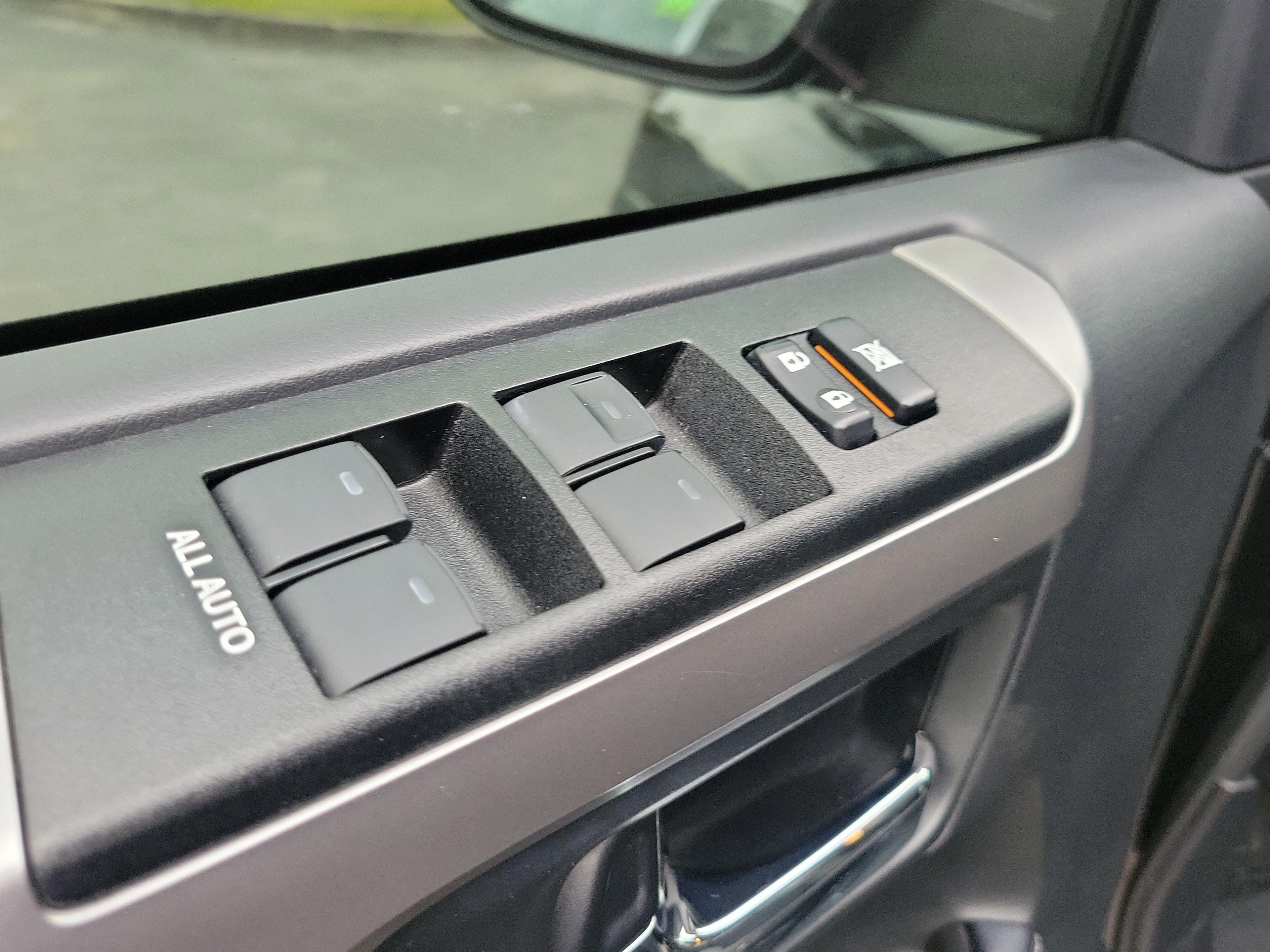 Toyota 4Runner Sr5 4Wd - Thumbnail 15