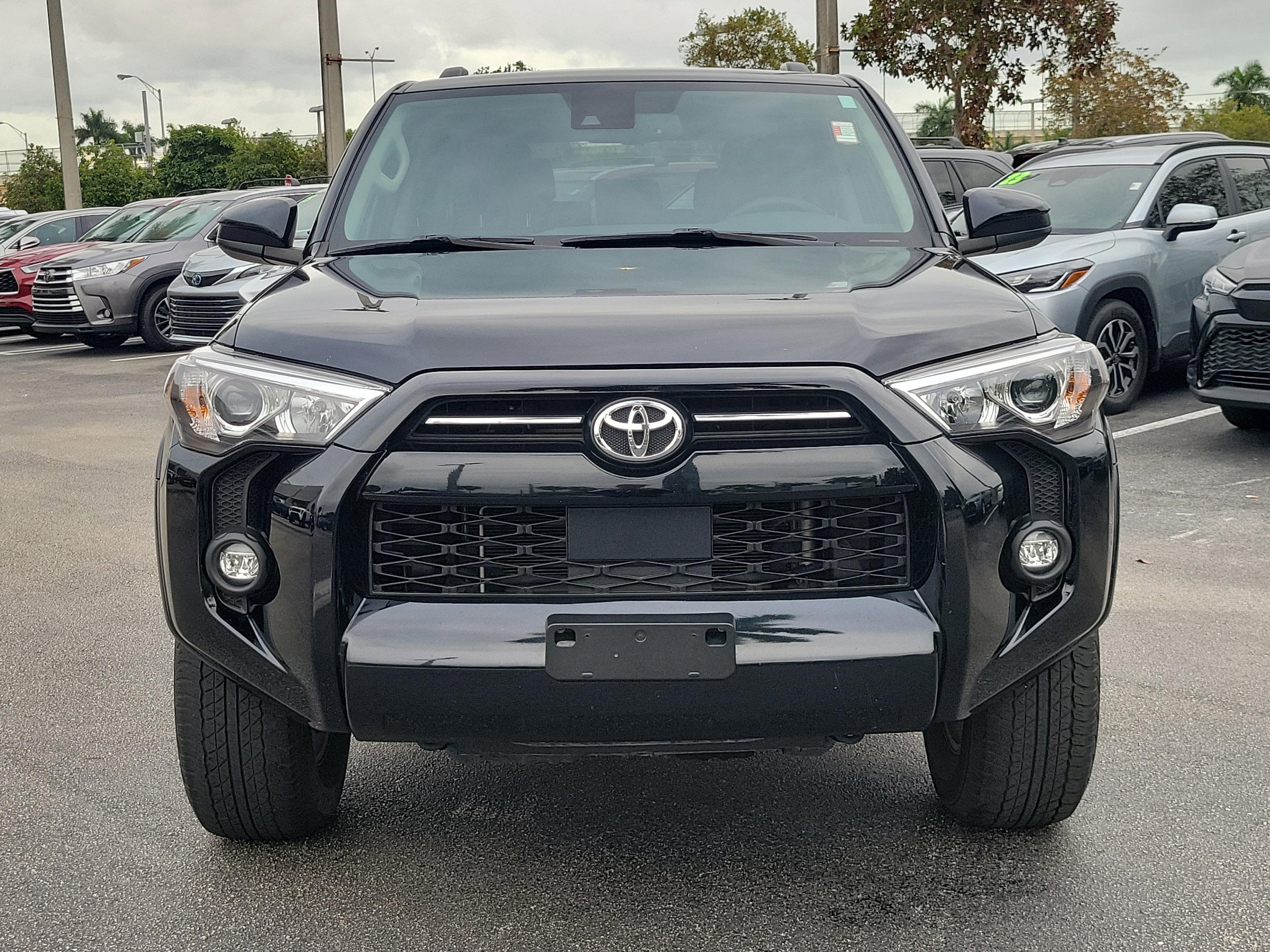 Toyota 4Runner Sr5 4Wd - Thumbnail 4