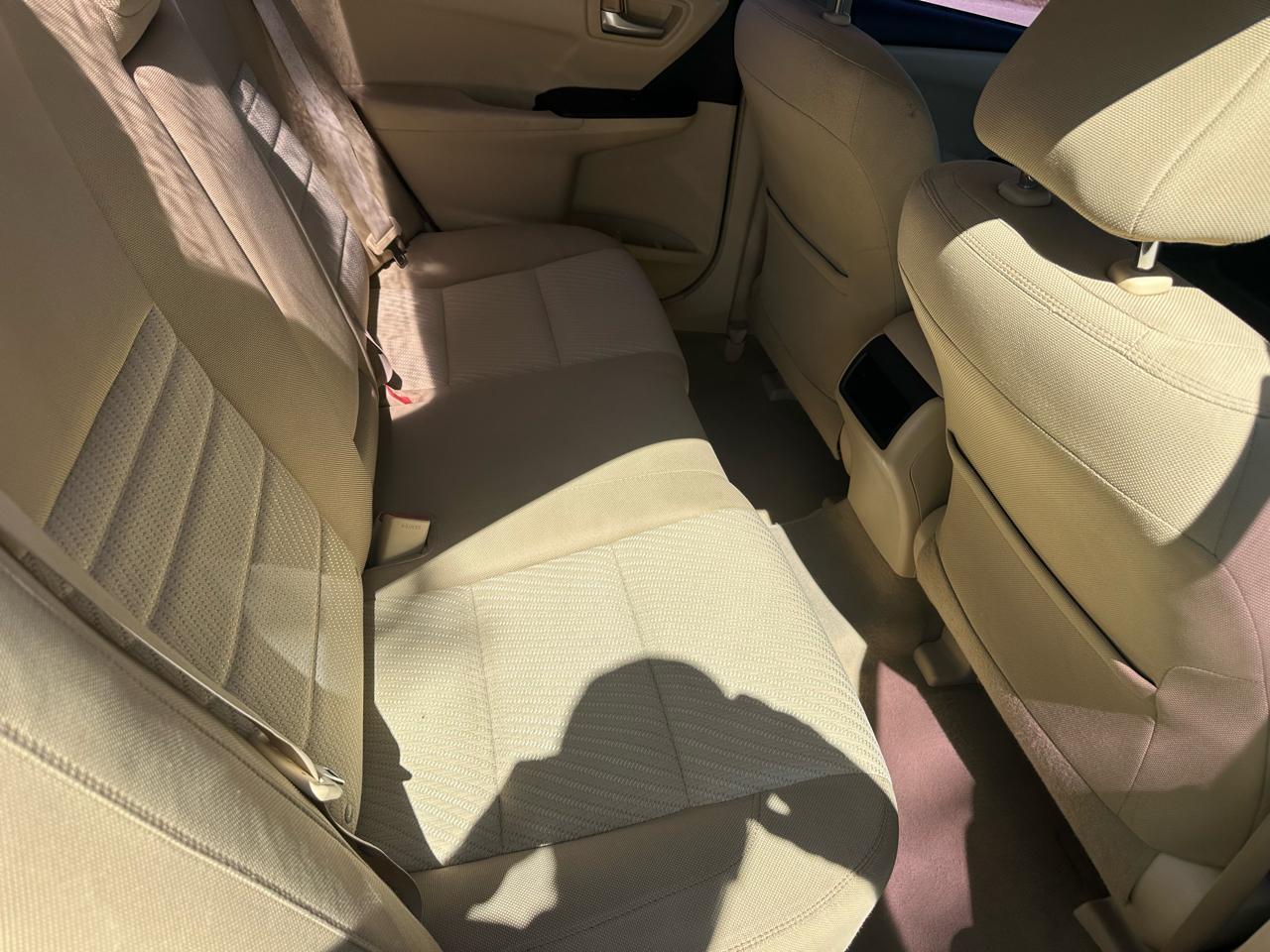 Toyota Camryse - Thumbnail 16