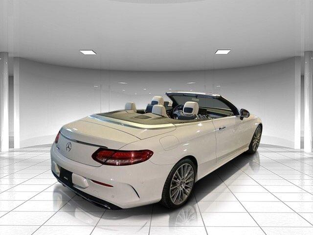 Mercedes-Benz C 300 - Thumbnail 3