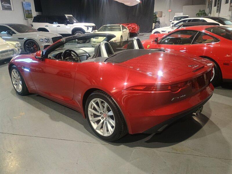 Jaguar F-TYPE Supercharged - Thumbnail 3