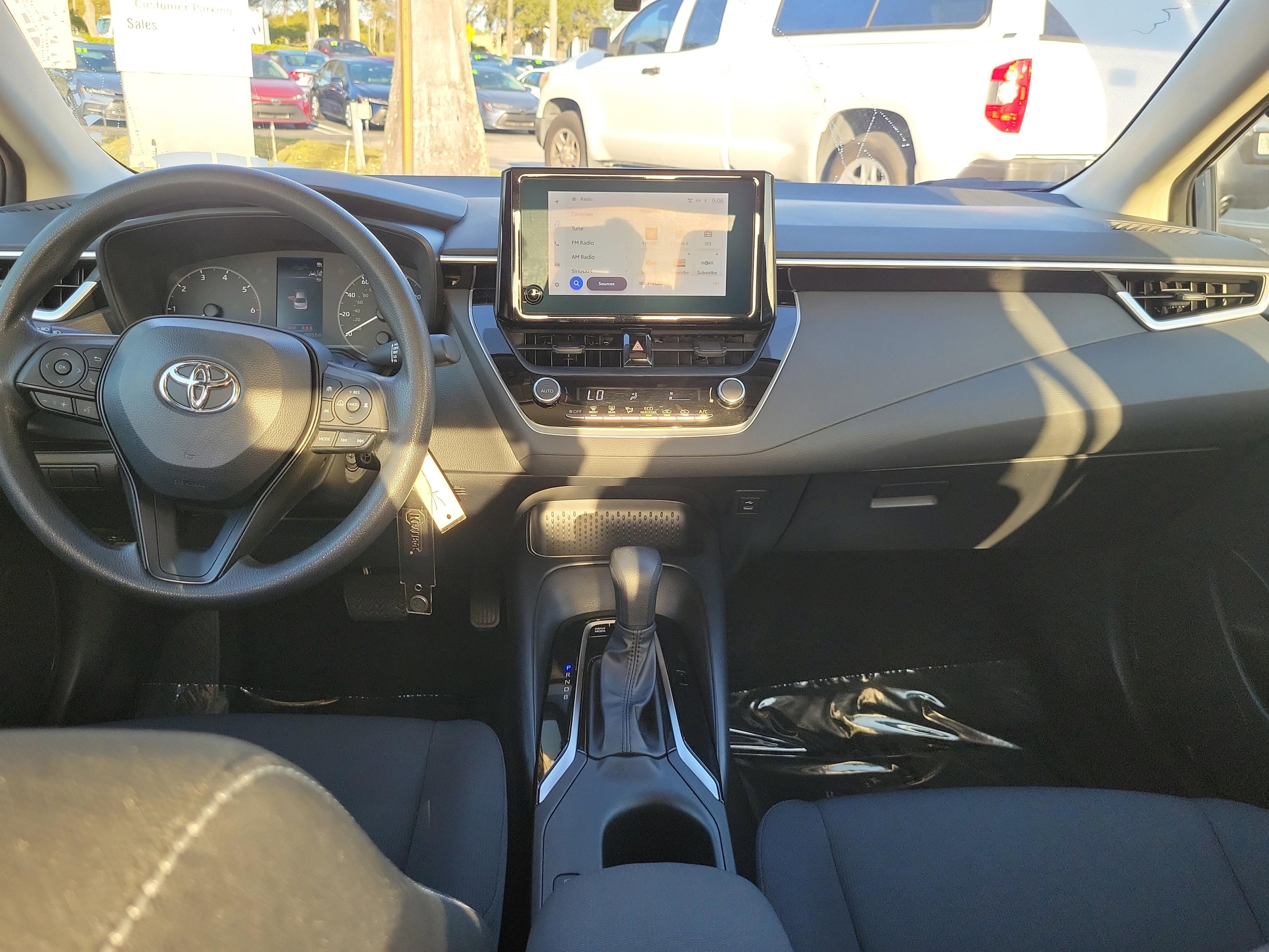 Toyota Corolla Hybrid Le Fwd - Thumbnail 11