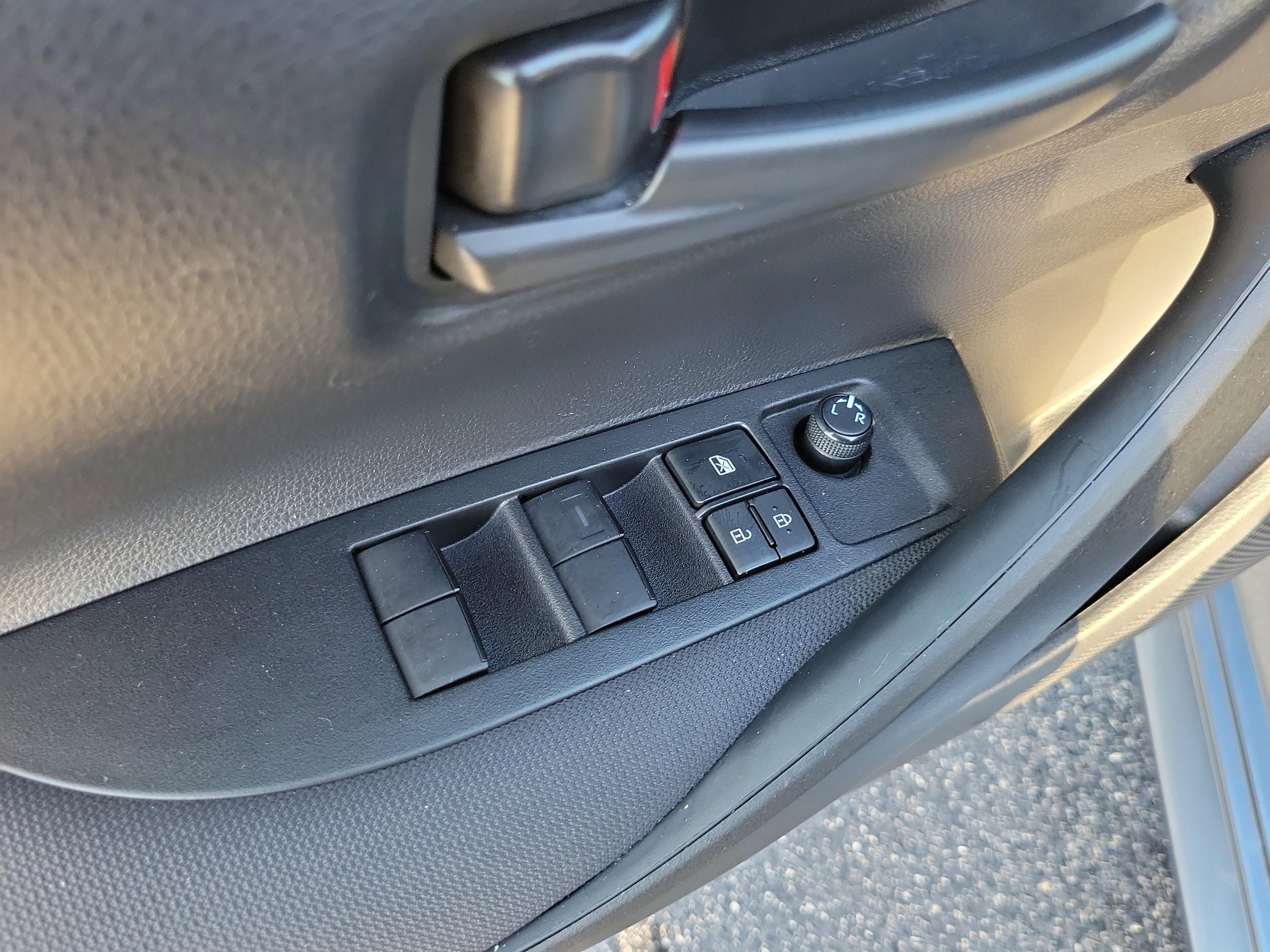 Toyota Corolla Hybrid Le Fwd - Thumbnail 14