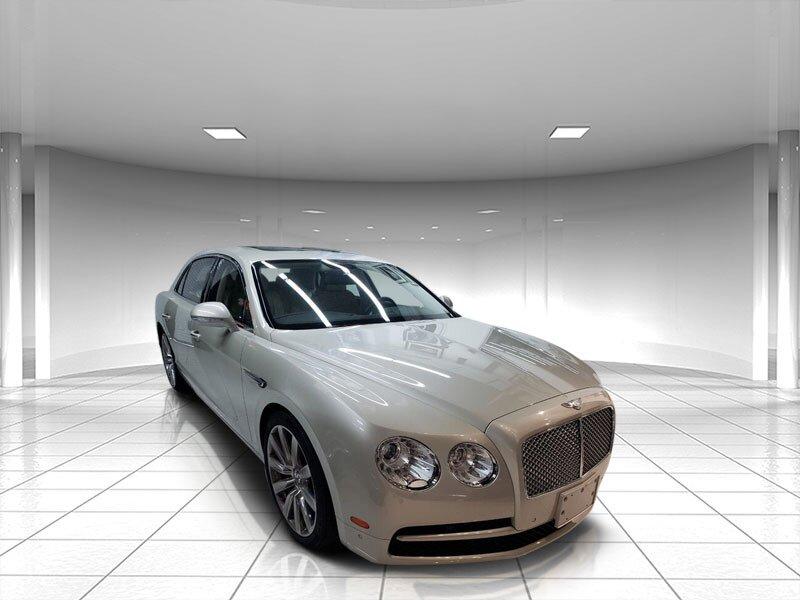 Bentley Flying Spur V8 - Thumbnail 2
