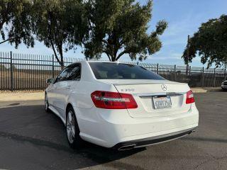 Mercedes-Benz E-Class - Thumbnail 15