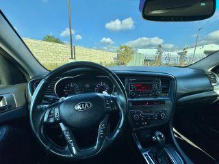 Kia Optima - Thumbnail 4