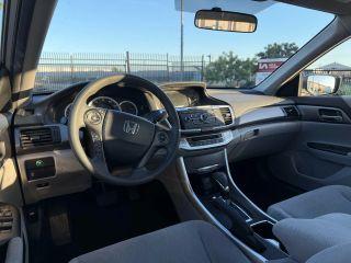 Honda Accord - Thumbnail 5