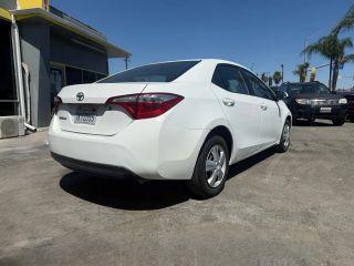 Toyota Corolla - Thumbnail 13