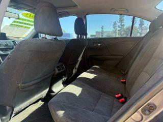 Honda Accord - Thumbnail 3