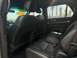 Ford Explorer - Thumbnail 5