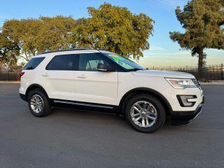 Ford Explorer - Thumbnail 10
