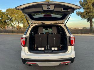 Ford Explorer - Thumbnail 18