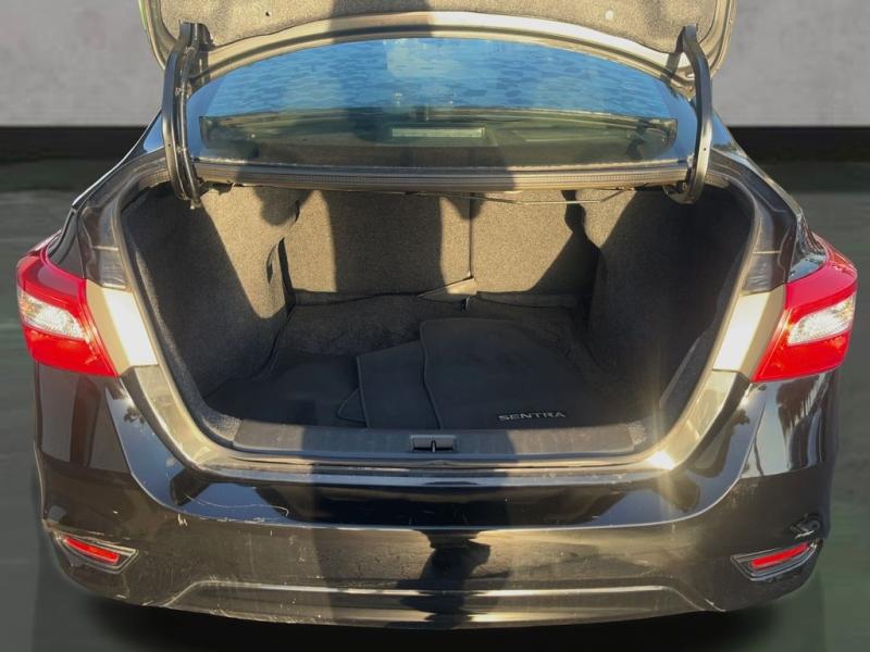 Nissan Sentra S - Thumbnail 20