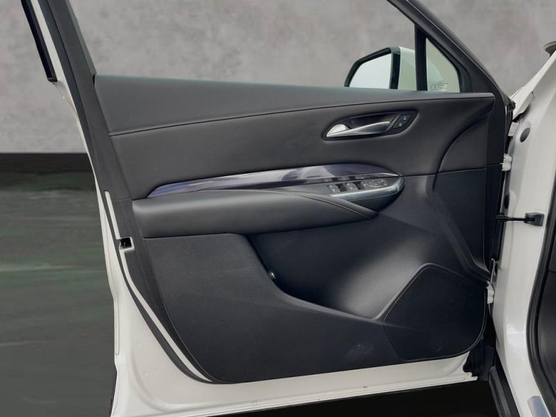 Cadillac Xt4 Luxury - Thumbnail 10